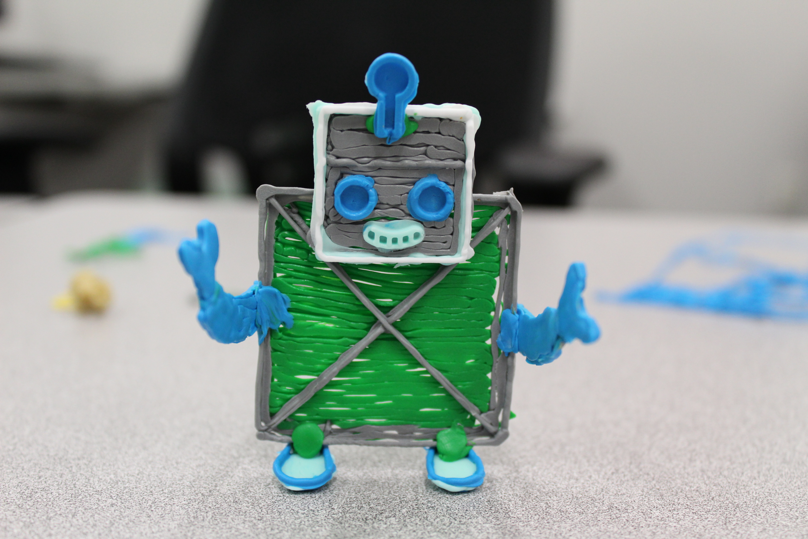 Jamie created this robot figure with the 3Doodler