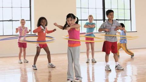 Children with hula-hoops