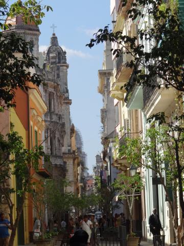 Cuba street scene