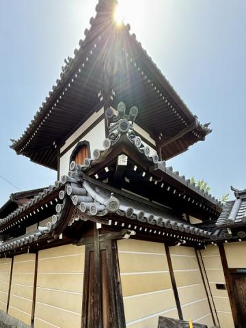 a view of a temple in Japan
