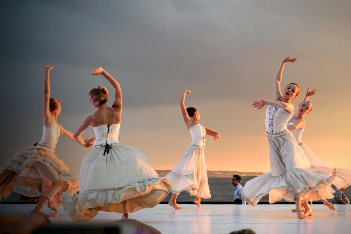 Ballet dancers