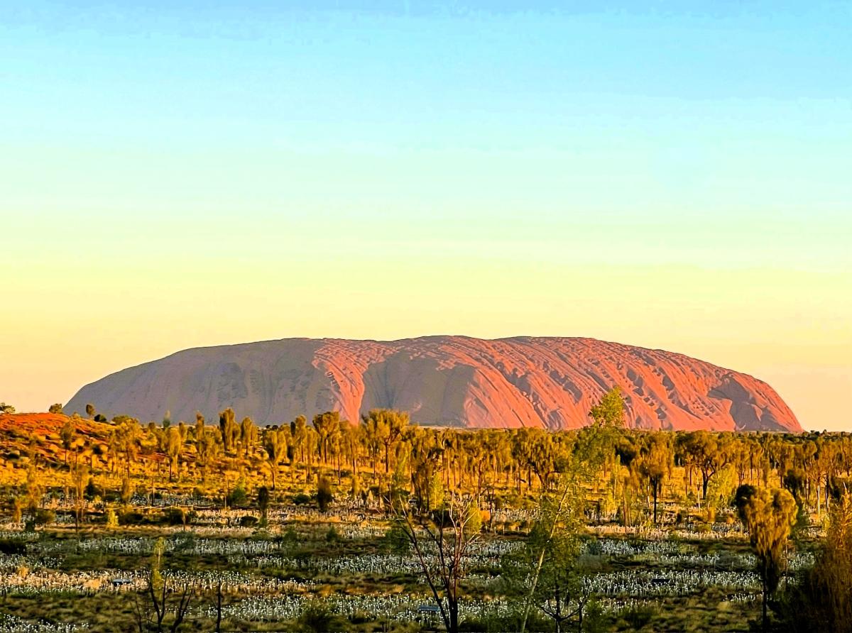 A picture of the Uluru Aboriginal site.